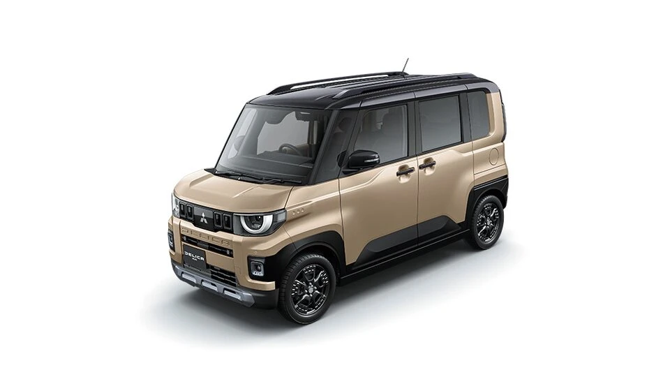 カーリース車両 三菱　デリカミニの画像